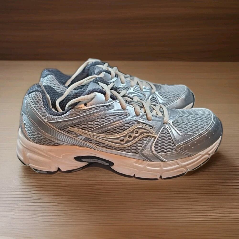 New Women's Size 8 Saucony Ride Millenium Silver Cream Running Shoes S60812-8